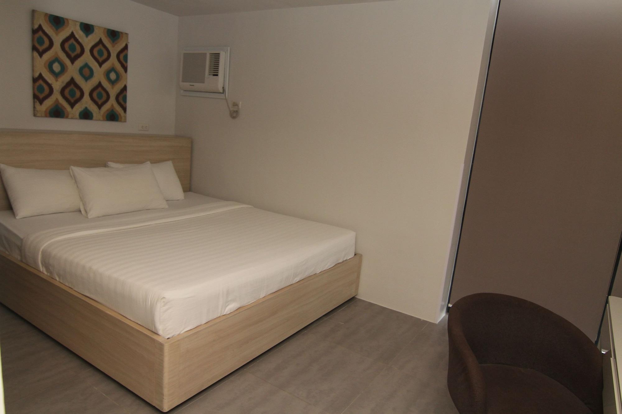 Mabolo Royal Hotel Себу Экстерьер фото