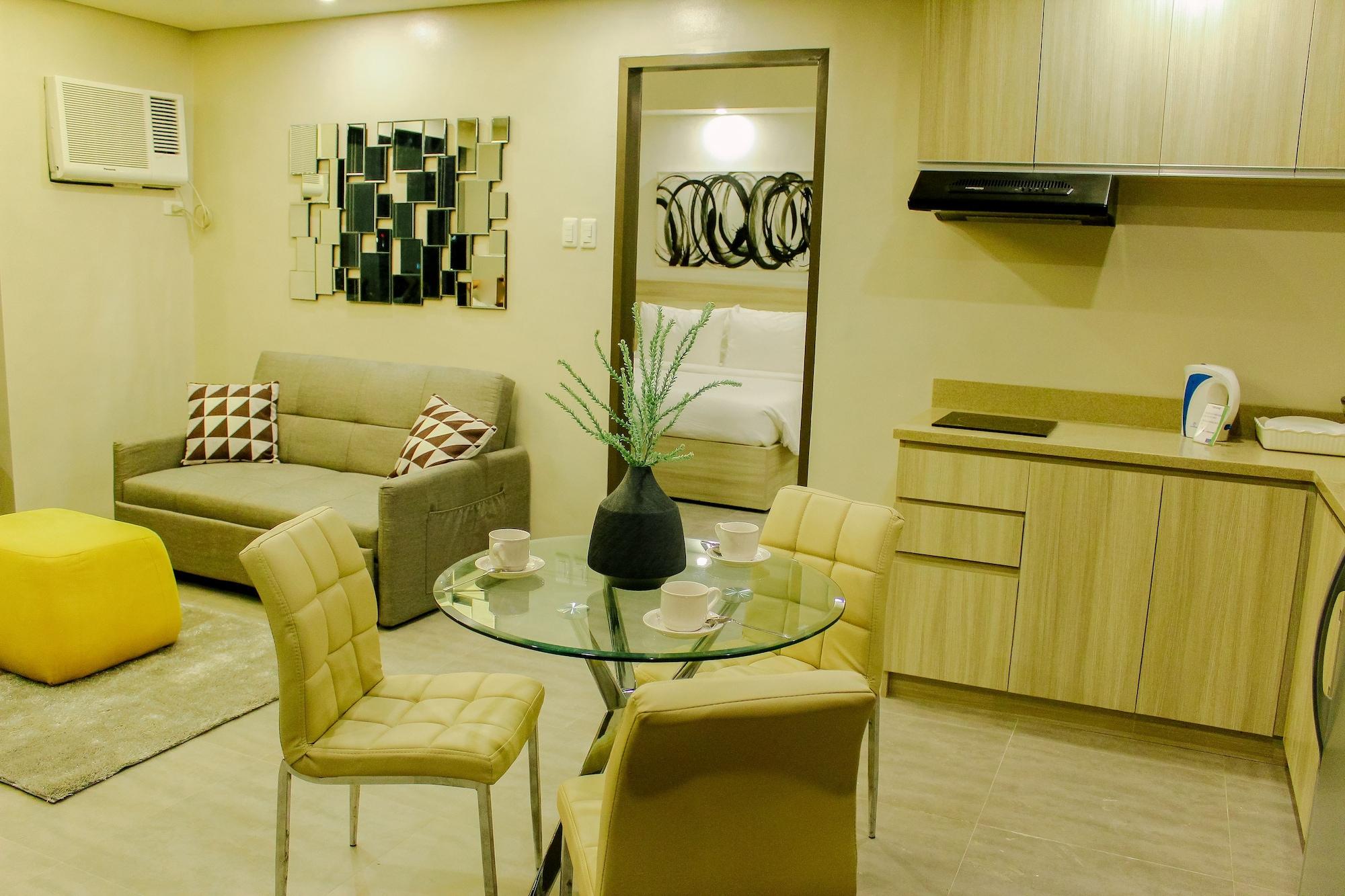 Mabolo Royal Hotel Себу Экстерьер фото