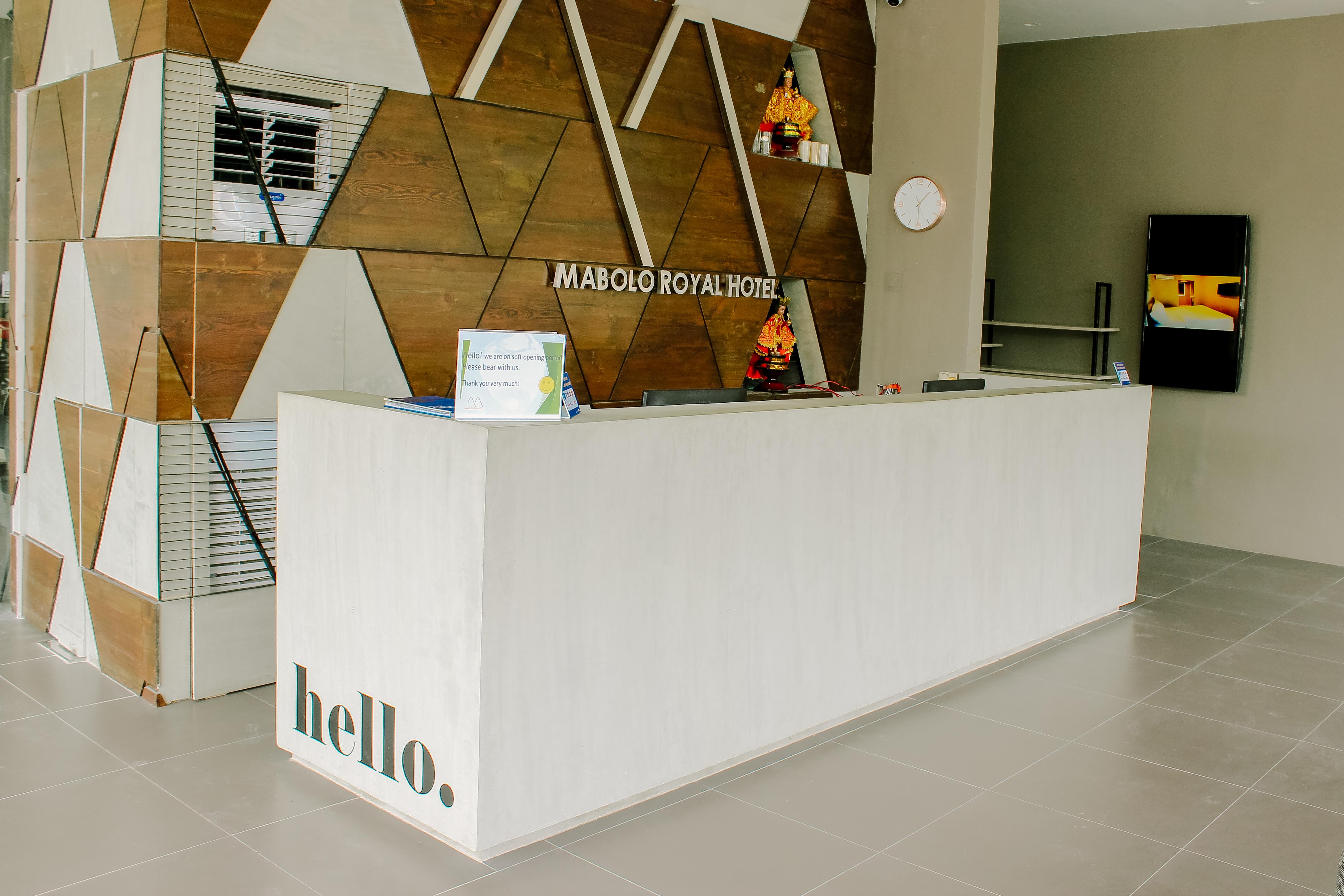 Mabolo Royal Hotel Себу Экстерьер фото