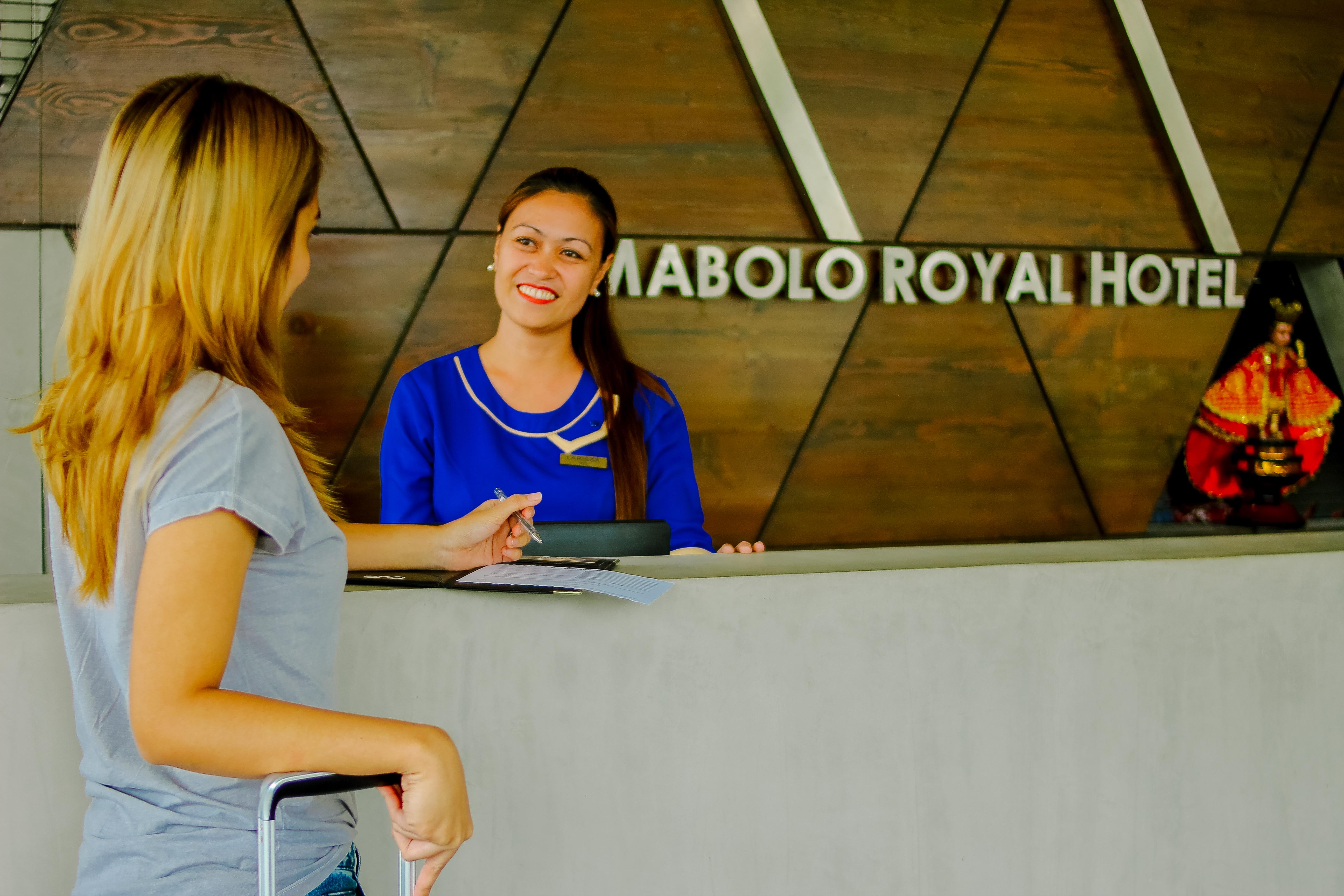 Mabolo Royal Hotel Себу Экстерьер фото
