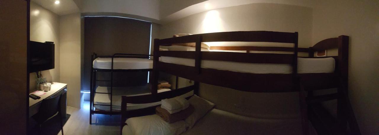 Mabolo Royal Hotel Себу Экстерьер фото